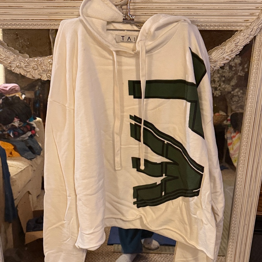 Tracy Anderson Green Graphic hoodie